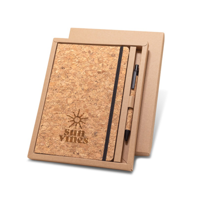 Set A5 beležke in kemičnega svinčnika iz plute.